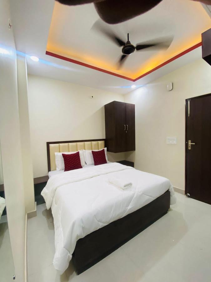 Hotel Grill Inn Lucknow Exterior photo